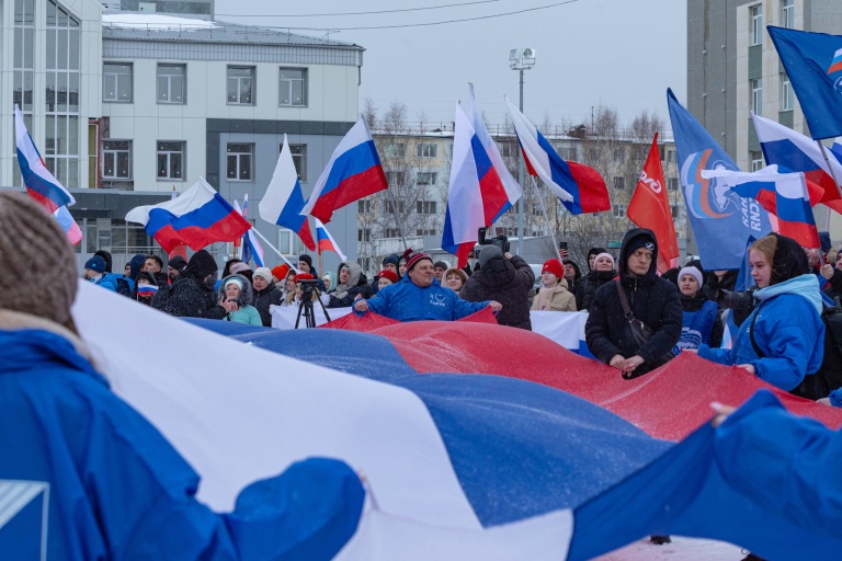 Сургутяне отметили десятилетие со дня вхождения Республики Крым и города федерального значения Севастополь в состав России